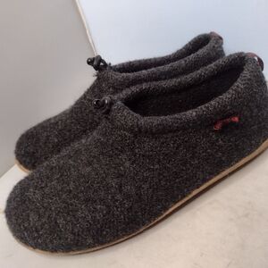 Giesswein Vent Slippers Wool Size 44 Gray House Shoes Unisex H